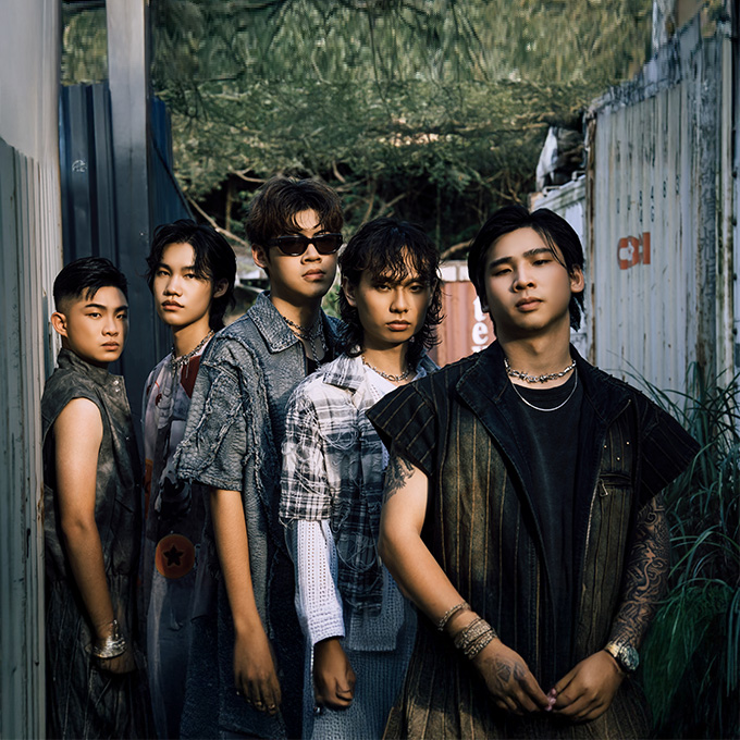 宣傳照：沈默紳士