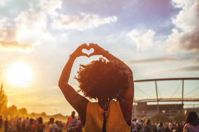 後台開欄位,讓客戶填寫圖片名稱,限150字