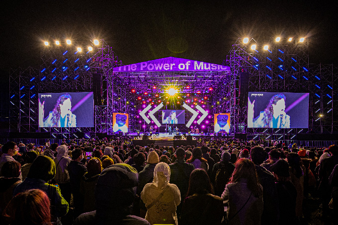 後台開欄位,讓客戶填寫圖片名稱,限150字